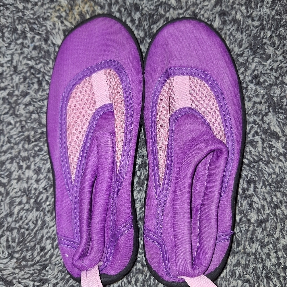 Kids Purple Swim Shoes Size 11